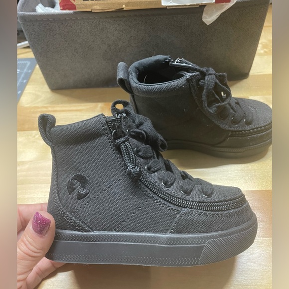 Billy easy on/off unzip black boots size 7c in EUC - Picture 3 of 5